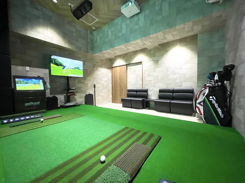 会員様と同伴で会員様＋最大5名様まで無料で入室